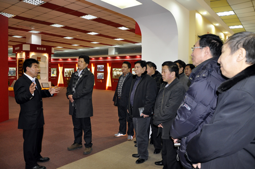 贺阳公司组织我院领导到长城汽车等知名民企参观学习 第 5 张