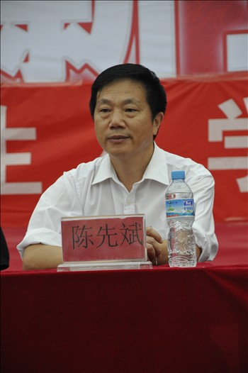 机电工程系2011级新生入学教育暨师生见面会隆重举行 第 5 张