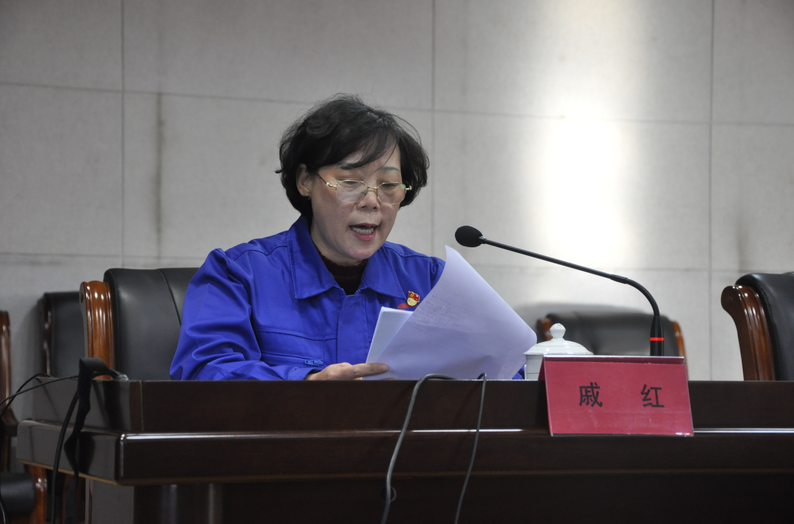 党的十九大代表戚红应邀到我校宣讲党的十九大精神 第 2 张