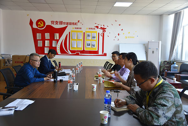 1建筑工程学院党支部负责人汇报.jpg