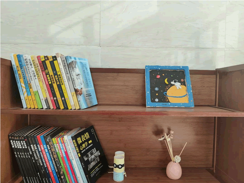 7.。.gif