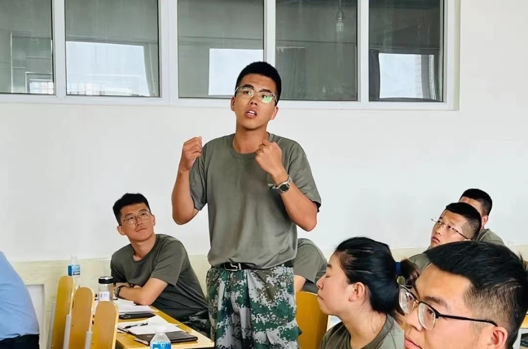 河北科技学院2022年开展暑期学管干部培训第六天 第 57 张