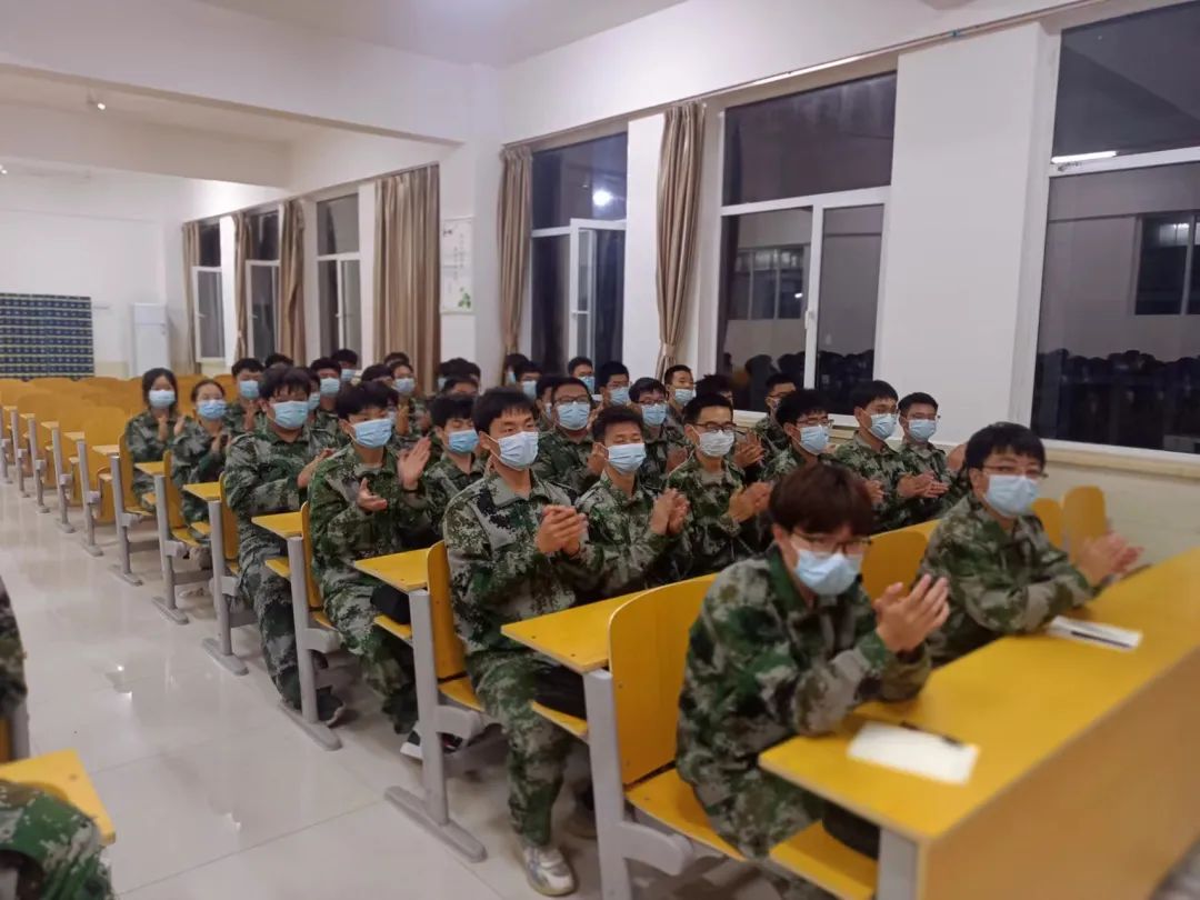 河北科技学院汽车工程学院举行“喜迎二十大，永远跟党走”主题朗诵比赛 第 18 张