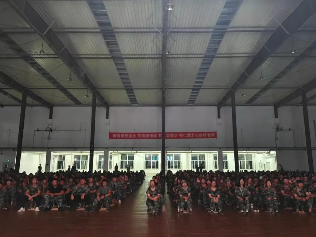 河北科技学院护理与健康学院举行“观革命光影，忆峥嵘岁月”主题活动观影 第 4 张