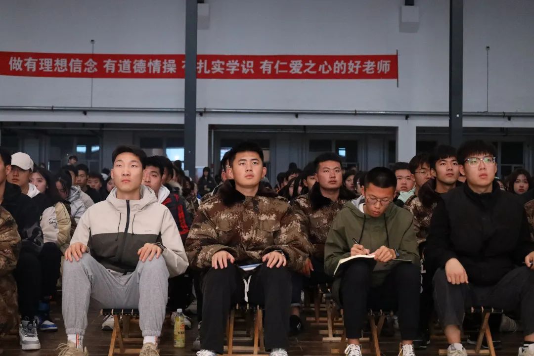 河北科技学院开展2022年 宣贯二十大 青马学员说 青马工程第三课 第 8 张
