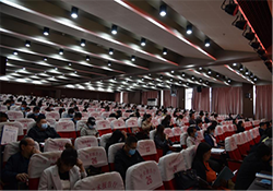 河北科技学院党委副书记张崇玺为师生宣讲党的二十大会议精神809.png