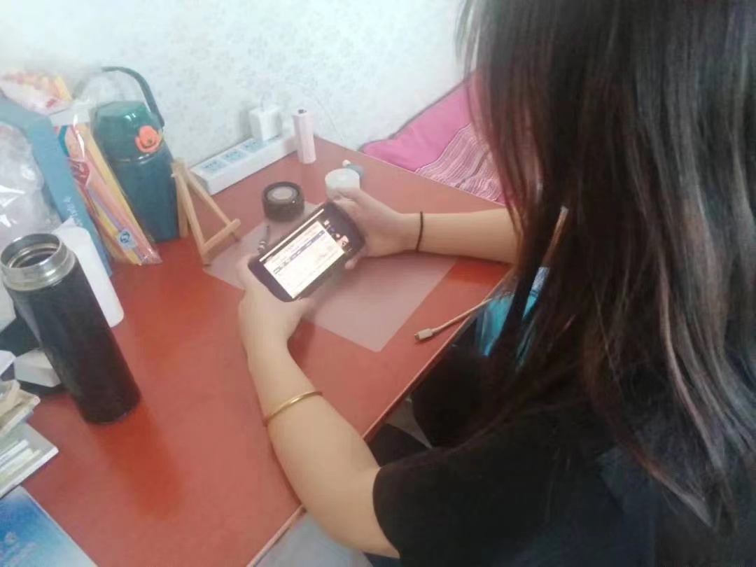 河北科技学院全校师生学习并热议全国高校抗疫大讲堂：新冠（Omicron）疫情动态及应对 第 6 张
