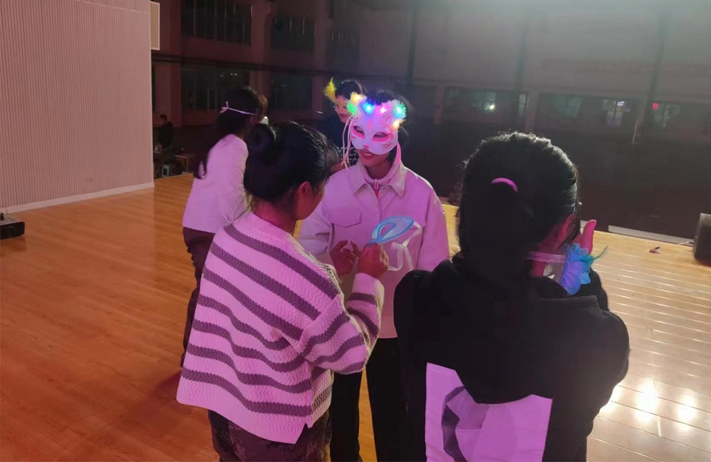 河北科技学院校学生会假面舞会