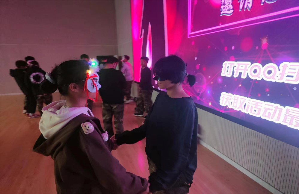 河北科技学院校学生会假面舞会
