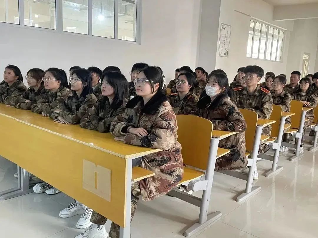 河北科技学院组织全校师生同上一堂国家安全教育课 第 9 张