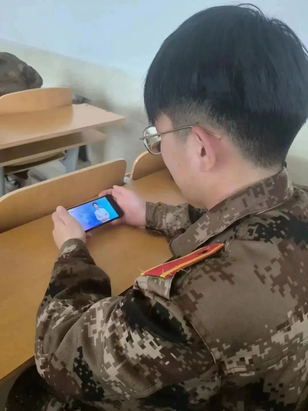 河北科技学院组织全校师生同上一堂国家安全教育课 第 23 张