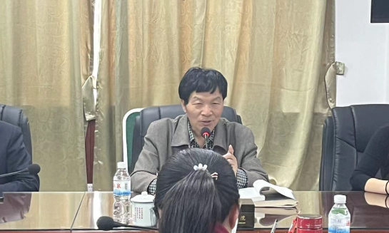 教学质量监控与评估中心组织召开本科教育教学审核评估第二阶段工作会 第 2 张