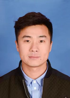 学管副院长—解文品
