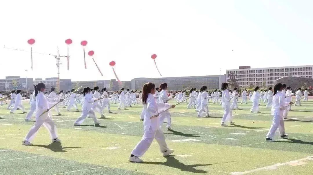 河北科技学院第二十一届体育文化节暨2023年春季运动会隆重开幕 第 17 张