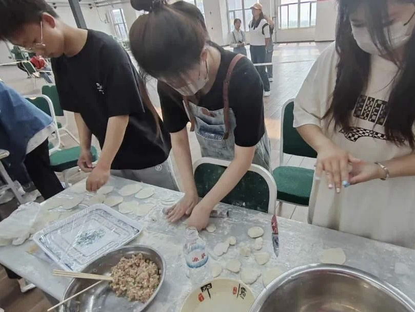 河北科技学院成功举办河北省大学生劳动技能竞赛校赛 第 7 张