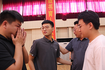 聚是一团火，散是满天星 ——河北科技学院隆重举办2023年毕业典礼暨学位授予仪式