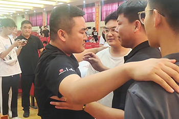 聚是一团火，散是满天星 ——河北科技学院隆重举办2023年毕业典礼暨学位授予仪式