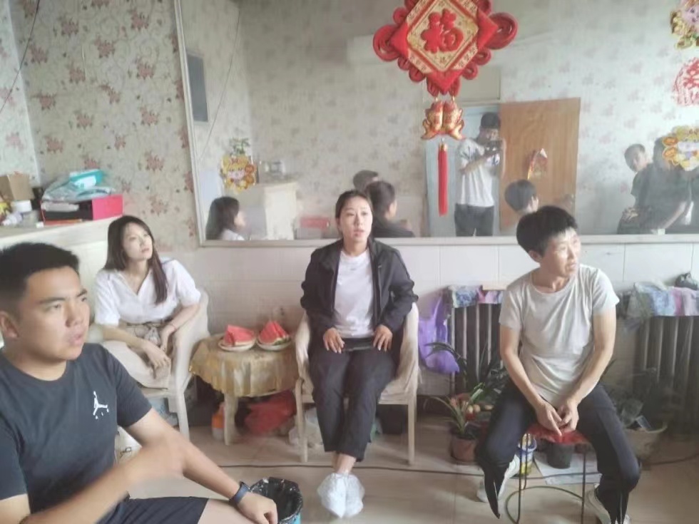 河北科技学院汽车工程学院开展“进村入户访民生，促膝交流送温暖”主题三下乡活动