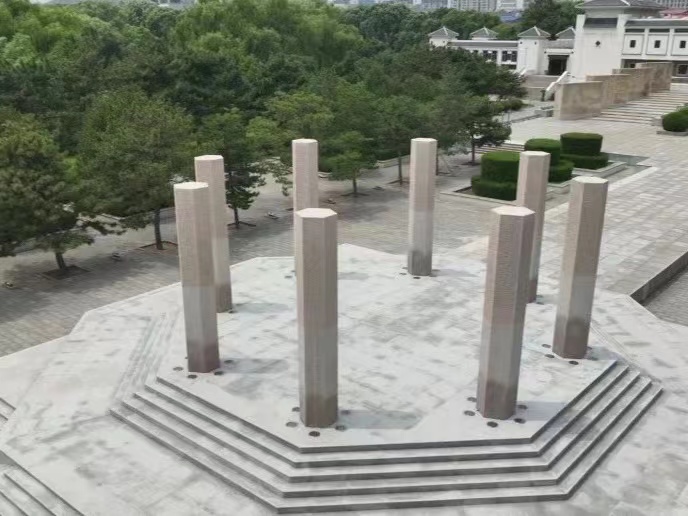 河北科技学院汽车工程学院开展“进村入户访民生，促膝交流送温暖”主题三下乡活动