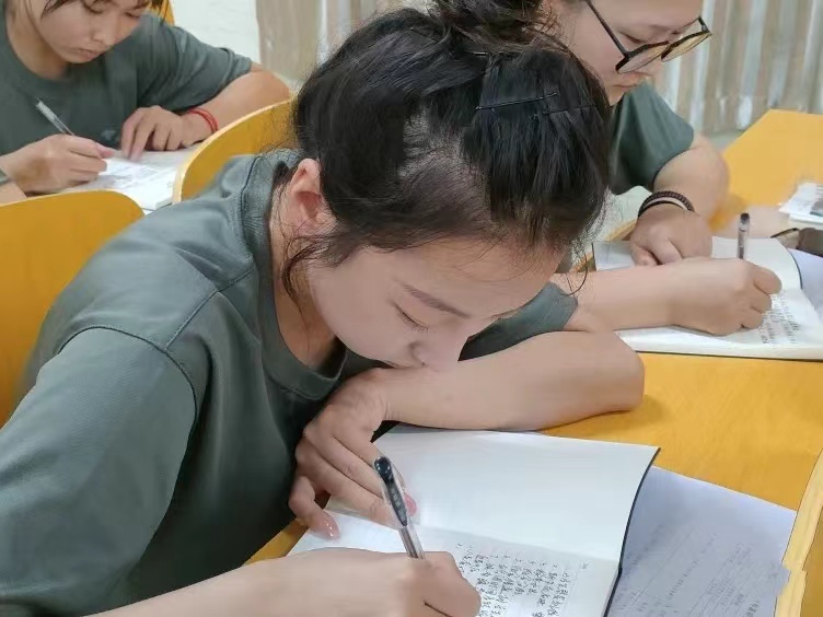 河北科技学院2023年暑期学管干部培训第一天 第 12 张