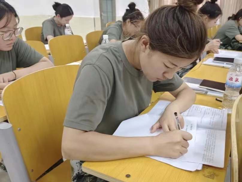 河北科技学院2023年暑期学管干部培训第五天暨培训成果汇报 第 38 张