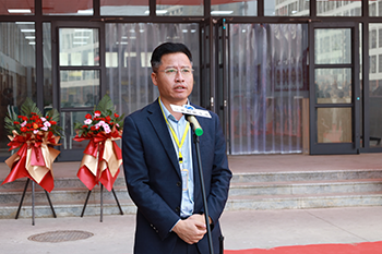 河北科技学院隆重举行“一站式”学生社区第二综合服务中心揭牌仪式