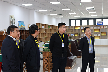 河北科技学院隆重举行“一站式”学生社区第二综合服务中心揭牌仪式