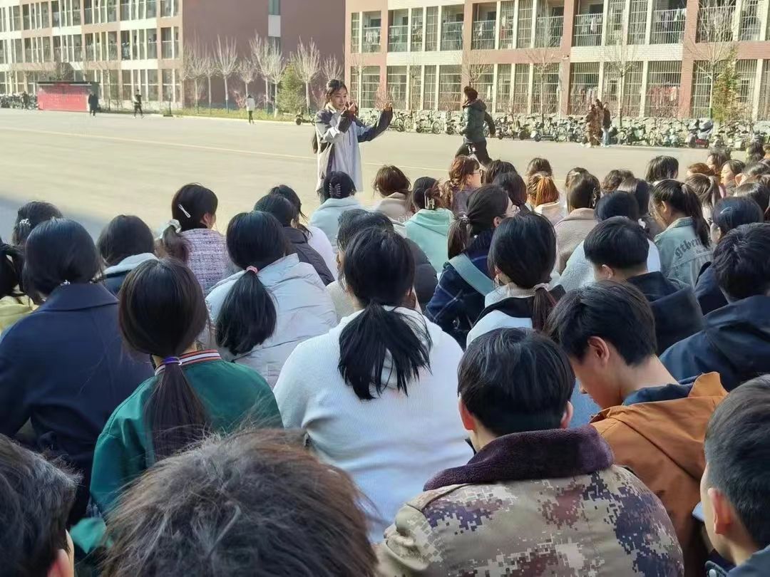消防疏散常演练 平安校园筑防线 第 13 张