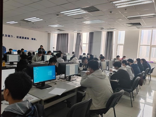 河北科技学院计算机学院学生参加蓝桥杯大赛省赛 第 2 张