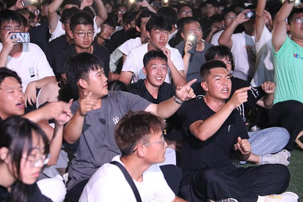 河北科技学院承办曹妃甸区首届旅游风景道沿途演唱会