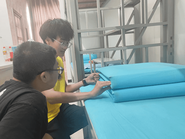 绵绵秋雨润万物  满“新”欢喜迎新生——河北科技学院喜迎2024级新同学