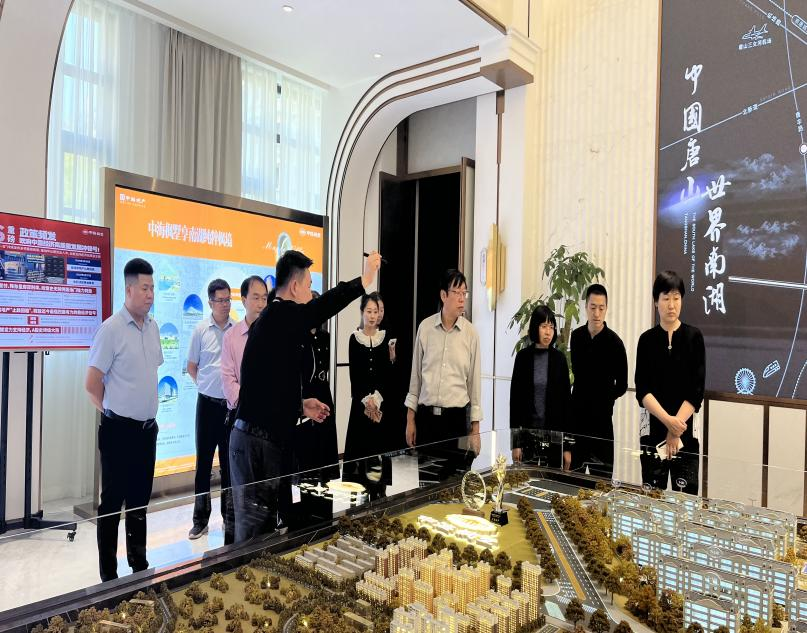 深化政校企联动，开启就业强引擎 第 2 张