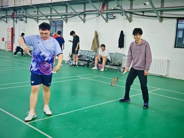 河北科技学院社团指导中心“妙笔绘楼，羽战双雄” 第 14 张