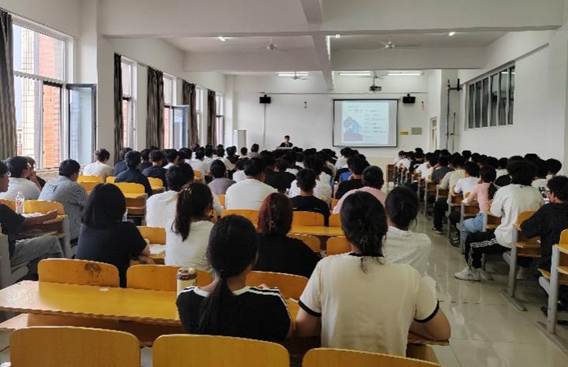 计算机学院扎实开展新学期初教学检查工作 筑牢教学根基，护航学期教学开局 第 1 张