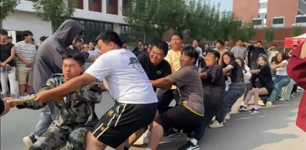 凝心聚力，”绳“彩飞扬