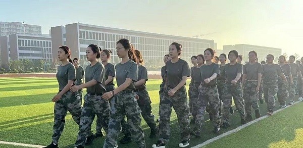 河北科技学院//计算机学院//暑期学管干部培训 第 3 张