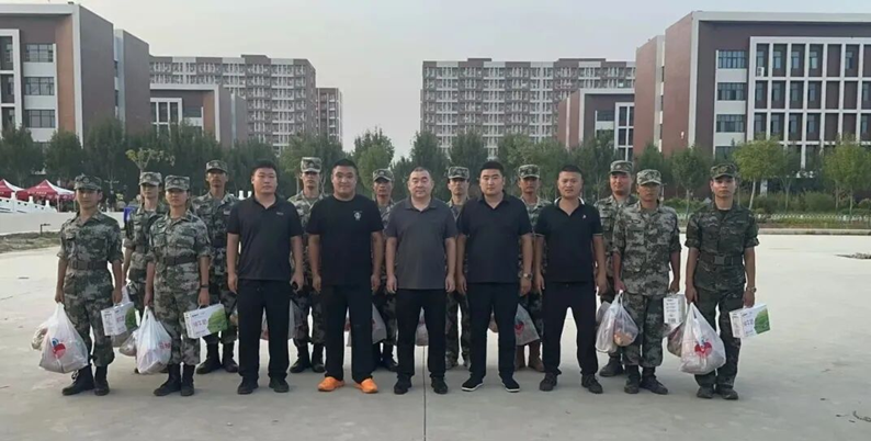 恩师如光照亮军训时光 -计算机学院教师节特辑 第 1 张