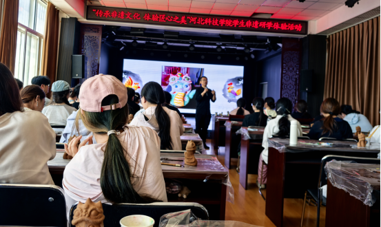 22 级视觉传达设计专业民间手工艺考察活动圆满收官 第 4 张