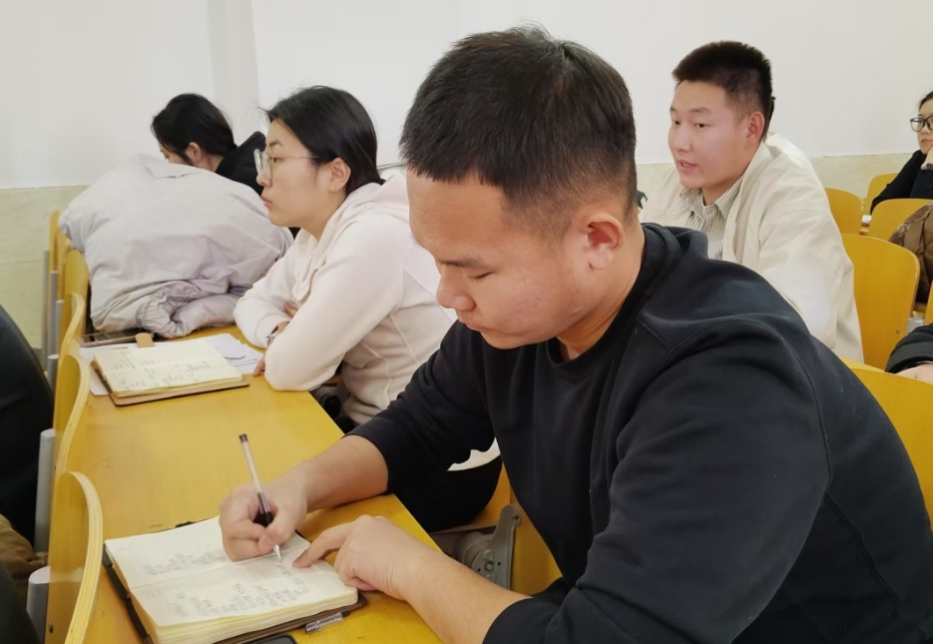 精研辅技 匠铸学管‖河北科技学院2025年学管干部寒假培训第四天 第 31 张