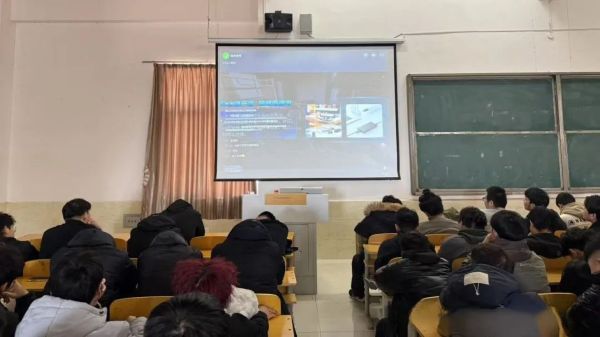 紧安全之弦 护生命之线||河北科技学院组织全校师生观看2025年春季全国高校消防安全公开课 第 8 张