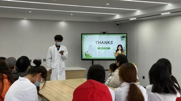 雷锋精神心中记 社区服务践于行 || 河北科技学院青年志愿者协会深入社区开展志愿服务活动 第 3 张