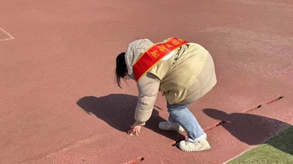 赓续雷锋薪火，奏响时代和声||河北科技学院2025年雷锋月系列活动（一） 第 8 张
