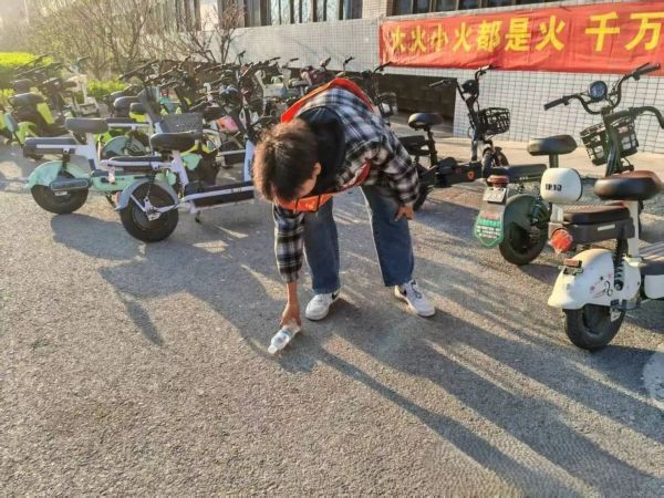 赓续雷锋薪火，奏响时代和声||河北科技学院2025年雷锋月系列活动（四） 第 11 张