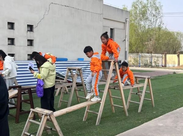河北科技学院||艺术学院||活力绽放，共筑欢乐盛会 第 4 张