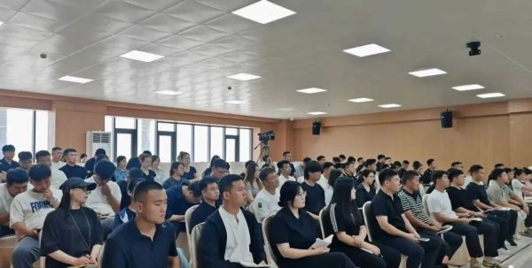 赋能心理 护航成长 || 河北科技学院召开“辅导员心理工作应具备的基本素养和能力”专题讲座 第 9 张