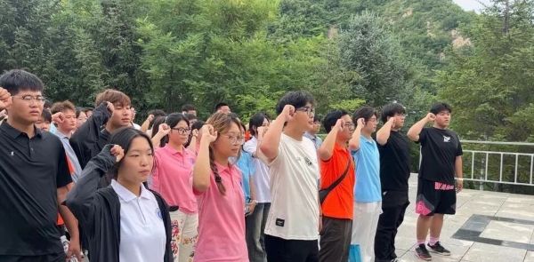 铭记历史 砥砺前行||河北科技学院开展“七七事变”88周年系列红色教育活动 第 4 张