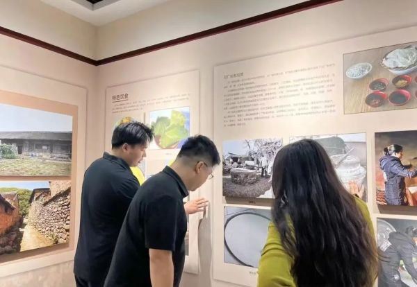 校地共建 红色育人 || 河北科技学院新增花厂峪村“爱国主义教育基地” 第 2 张