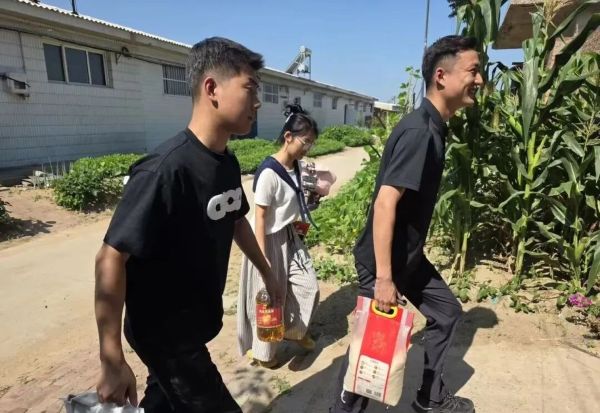 家校共情传温度 携手育人显担当||河北科技学院2025年暑期“大家访”工作纪实（二） 第 5 张