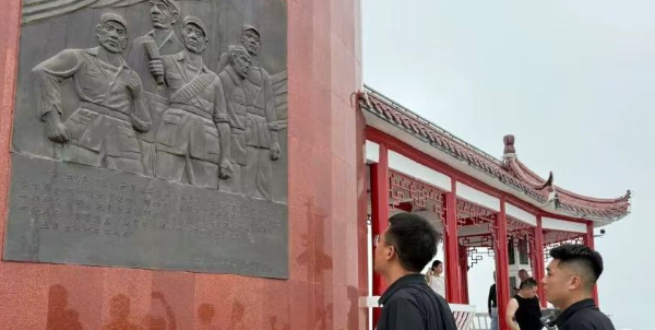 暑期“三下乡”专栏‖护理与健康学院赴狼牙山开展2025年暑期“三下乡”社会实践活动 第 6 张