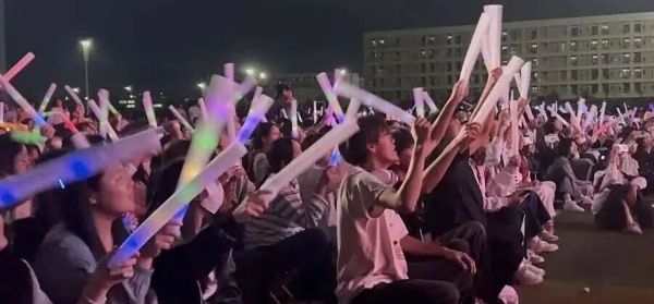 44444444.jpg 河北科技学院举办“畅游曹妃甸 文旅新体验”非遗文化进校园文艺晚会 第 4 张